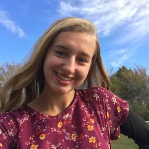 Meet your Posher, Bailey